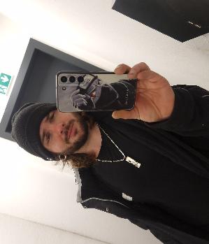Zum Profil von FaNe95