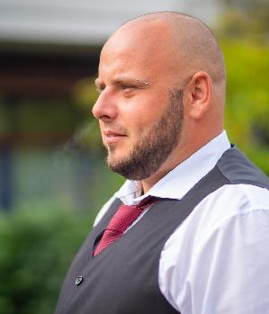 Zum Profil von Ficker1122