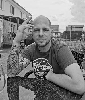 Zum Profil von Flurry2010