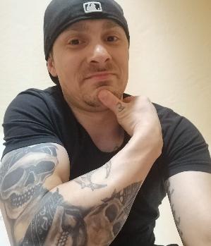 FreakyEmu13