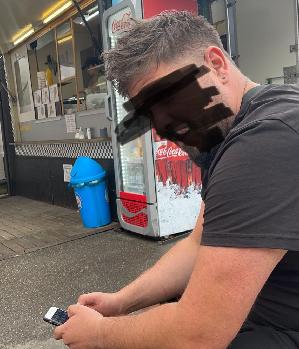 Zum Profil von Greek1990