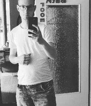 Zum Profil von Huello92