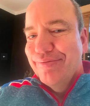 Zum Profil von Hummel56