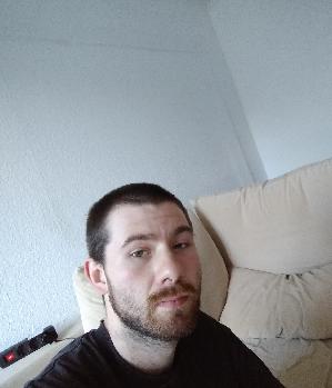 Zum Profil von Icefraek