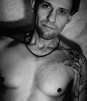 Zum Profil von IchHalt83