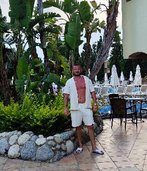 Zum Profil von Innocent35