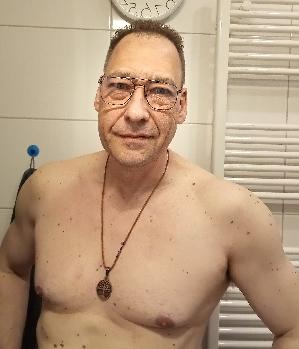 Jahn703