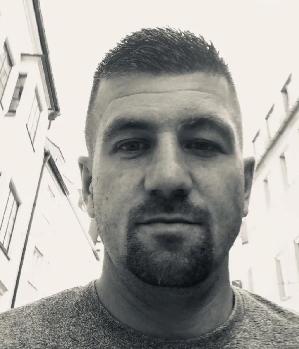 Zum Profil von Jaro83