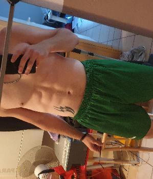 Zum Profil von JeXxz97