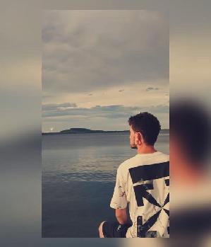 Zum Profil von Johann090999