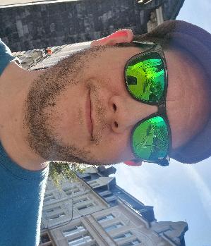 Zum Profil von JohnnyQuid