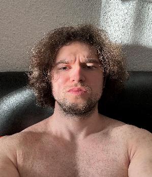 Zum Profil von JosuaX7