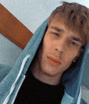 Zum Profil von Julian420_1