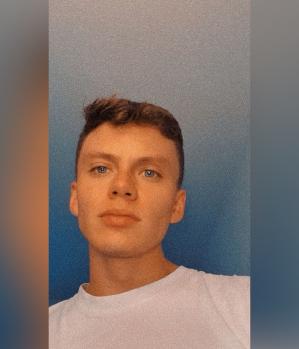 Zum Profil von Julianfuck