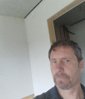 Zum Profil von Kellerkind69