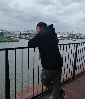 Zum Profil von Kommode