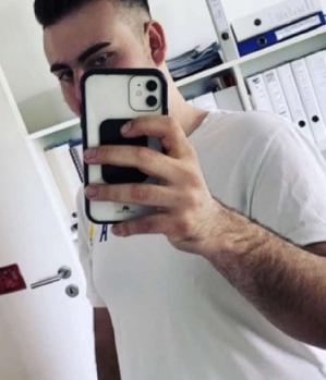 Zum Profil von Leandros01