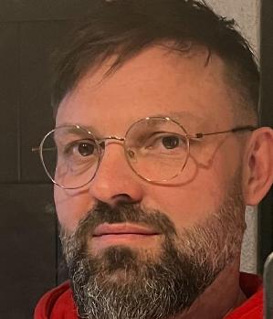 Zum Profil von Legedy