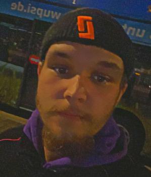 Zum Profil von Leon69187