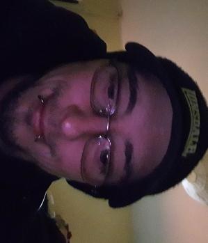 Zum Profil von LetMeIn666