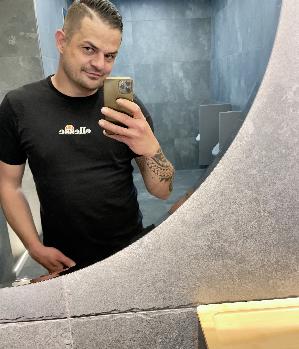 Zum Profil von Linusss