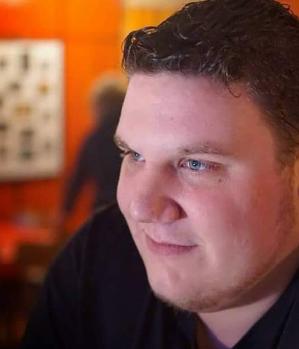 Zum Profil von Locke112