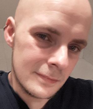 Zum Profil von LonelyWolf84