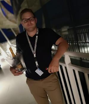 Zum Profil von Loverboy91