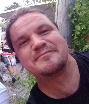 Zum Profil von MHL666