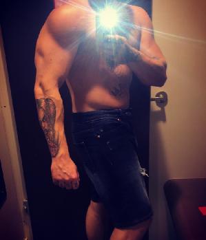 Sex Inserat von: Manekh88