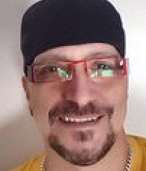 Zum Profil von Median