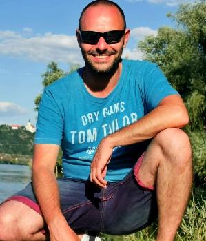 Zum Profil von MichiHSR86