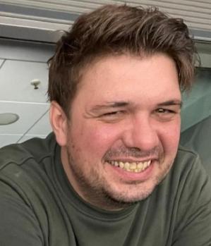 Zum Profil von MrBeeklar