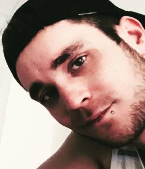 Zum Profil von NIIBZ09