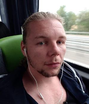 Sex Inserat von: NerdySinner