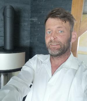 Nicht081500