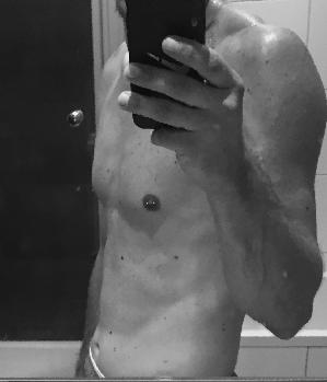 Sex Inserat von: Nightwatcher33