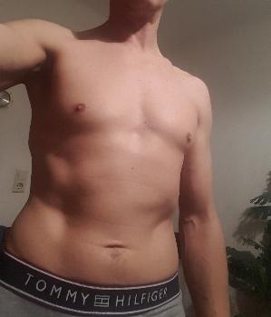 Zum Profil von Nikki6969