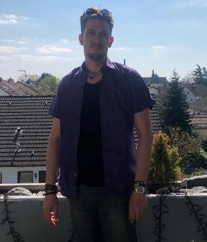 Zum Profil von Numy2000