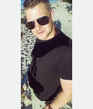 Zum Profil von Oliver907590