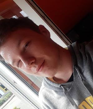 Zum Profil von Phoenix1337