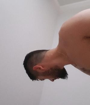 Aus der unverfänglichen Massage wird geiler Sex Aus der unverfänglichen Massage wird geiler Sex