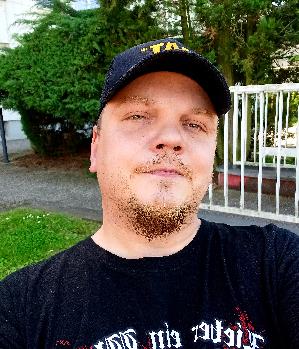 Zum Profil von PralleEier83