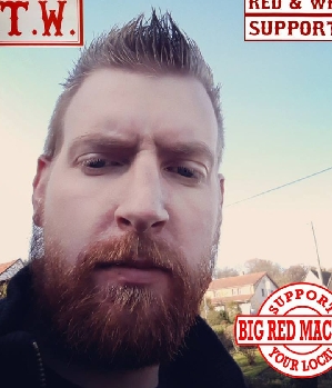 Zum Profil von Punk8689