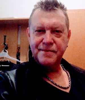 Zum Profil von Pussysaft