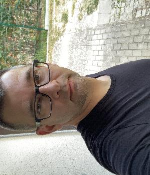 Zum Profil von Redferne