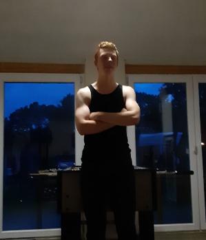 Zum Profil von Redgenie