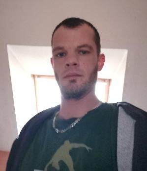 Zum Profil von Ribellu
