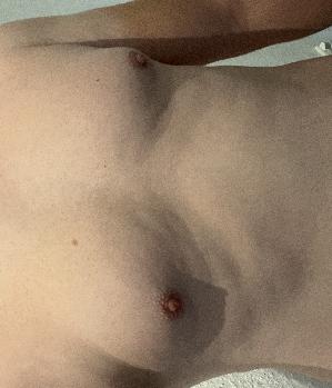 Zum Profil von Robfourty