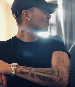 Zum Profil von Robka96